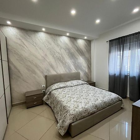 Casa Vacanza Helios Leonforte Extérieur photo