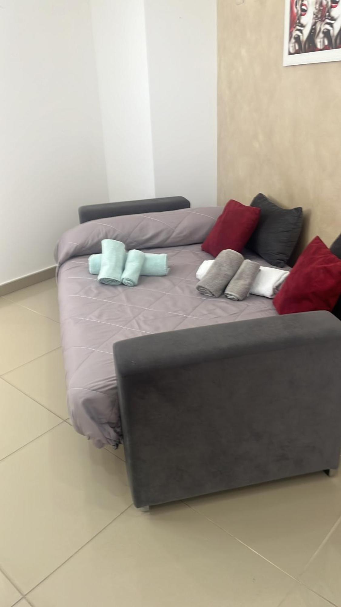 Casa Vacanza Helios Leonforte Extérieur photo